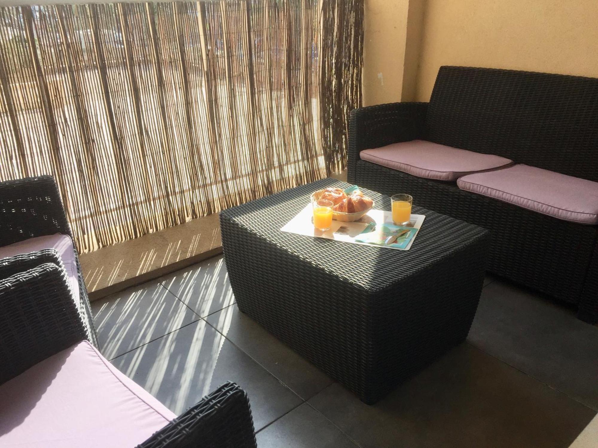 Le Port Confort Terrasse Clim Apartment Hyeres